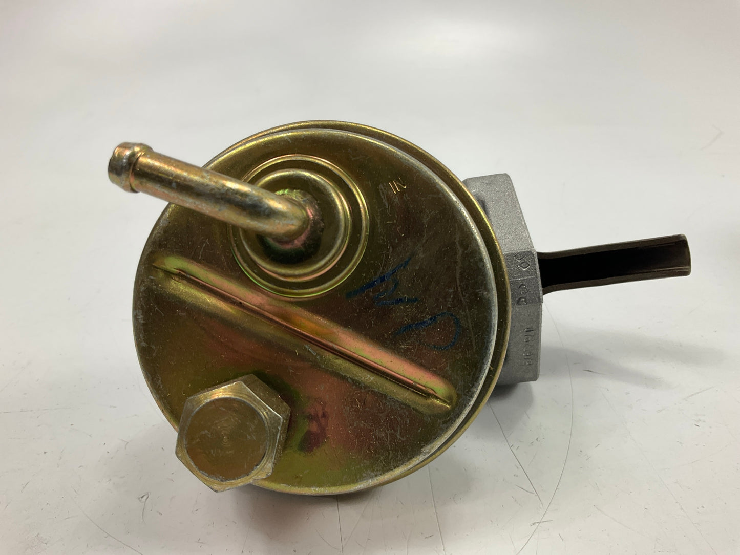 Carter M3263 Mechanical Fuel Pump For 1973-1978 Chrysler 400 440