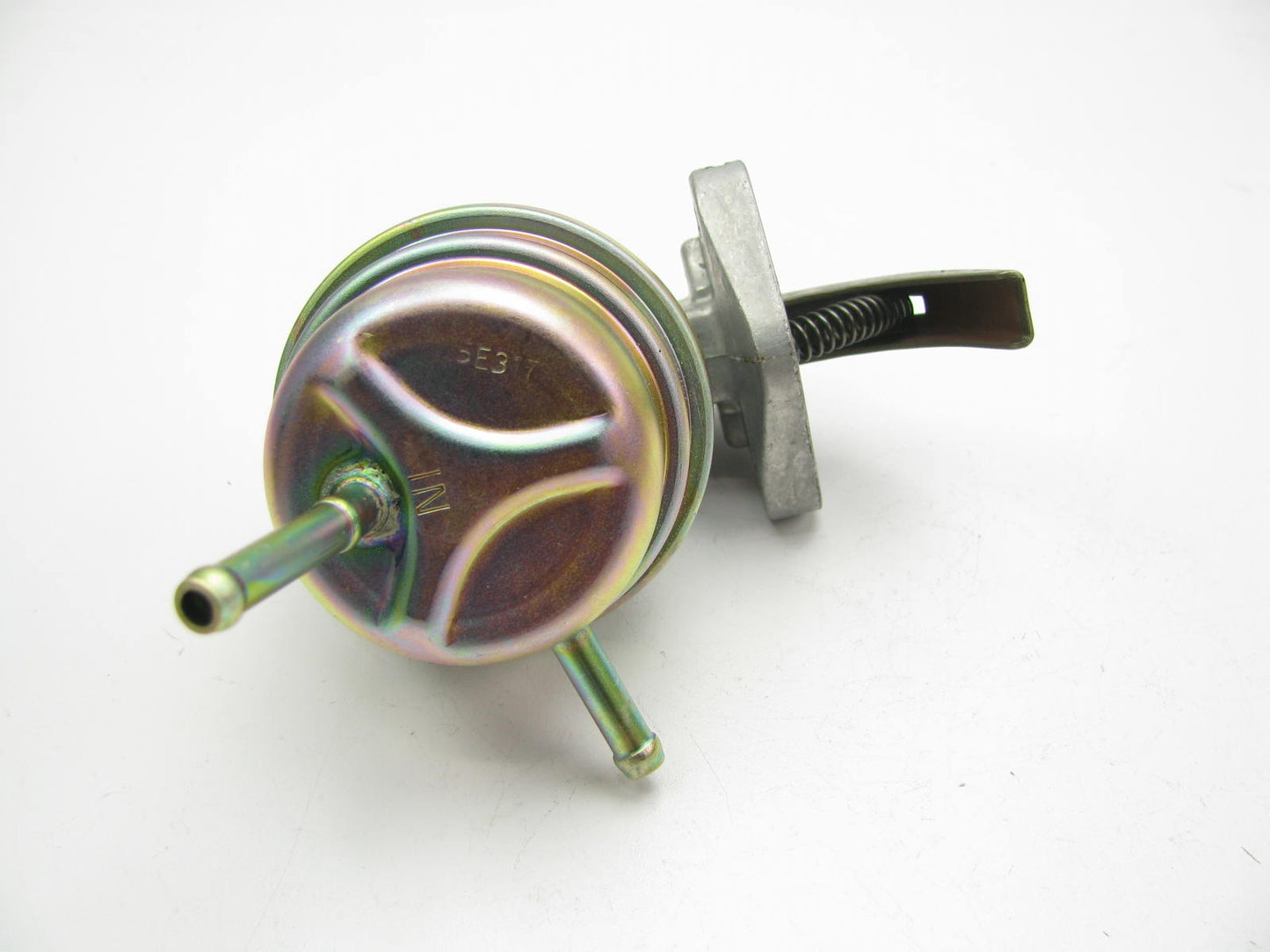 Carter M70023 Mechanical Fuel Pump 1978-1986 Toyota HiAce OEM # 23100-31050