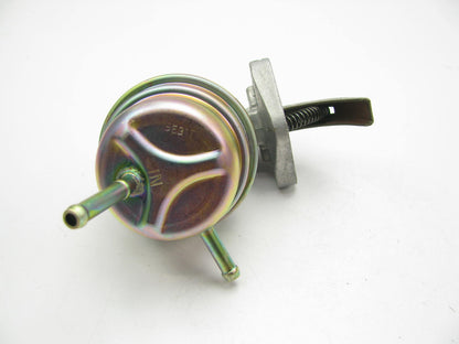 Carter M70023 Mechanical Fuel Pump 1978-1986 Toyota HiAce OEM # 23100-31050