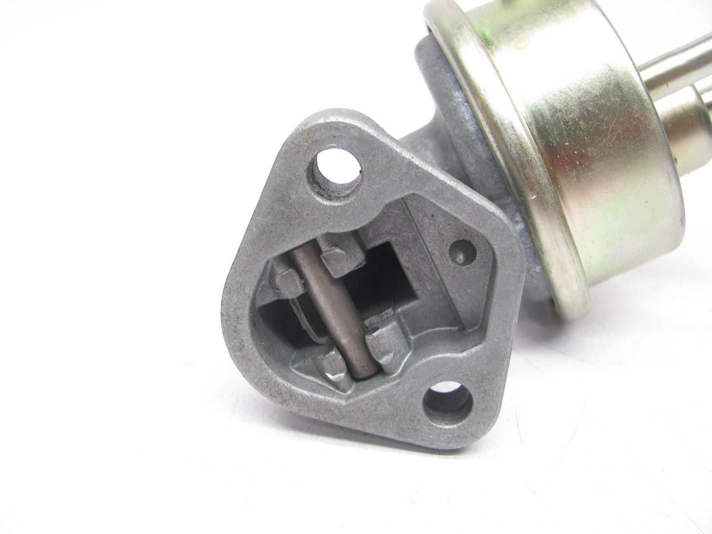 Mechanical Fuel Pump Carter M70029 for 79-83 Toyota Land Cruiser 4.2L-L6