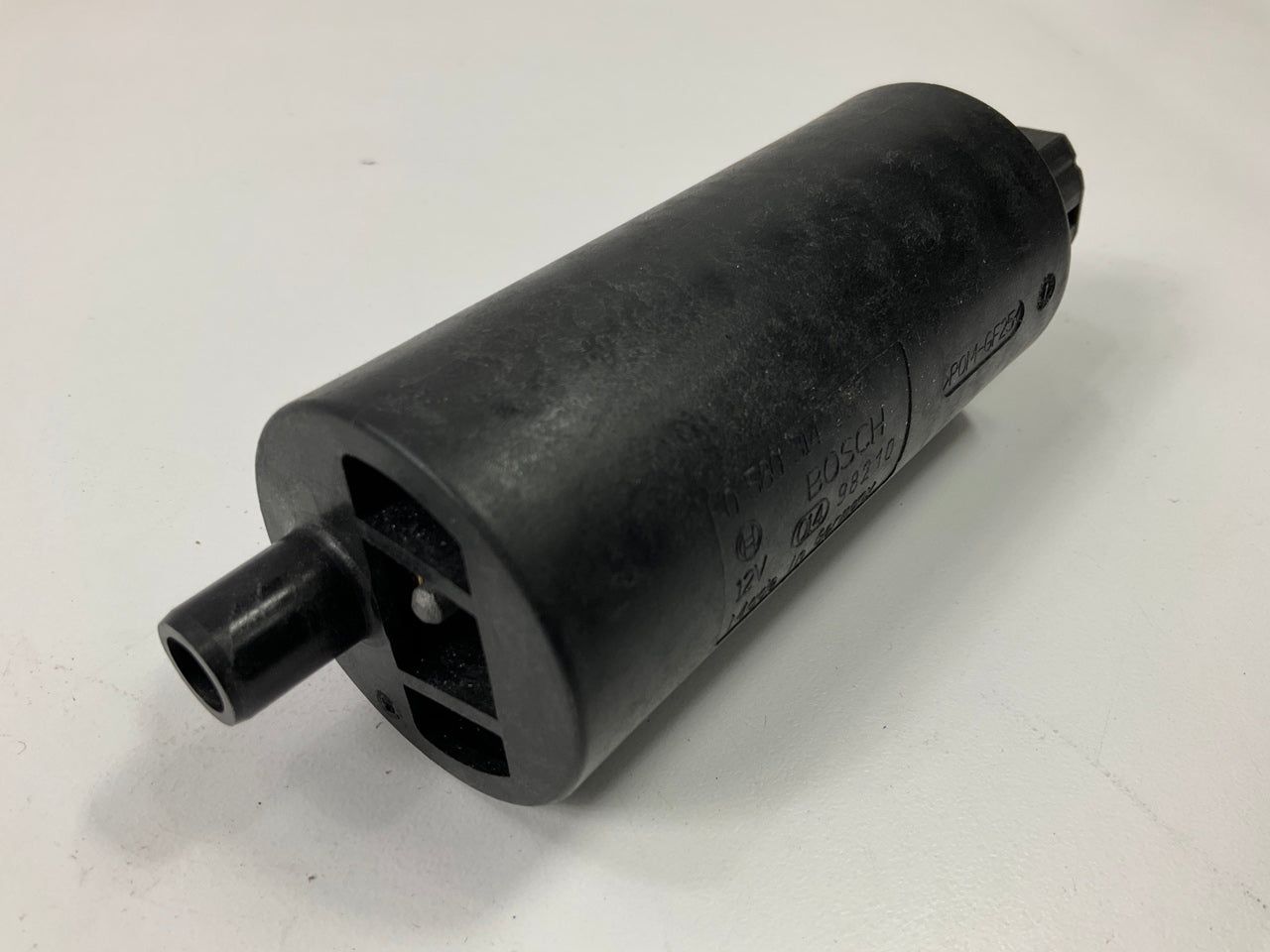 NEW GENUINE OEM Bosch 0580314097 Electric Fuel Pump In Carter Box 97-01 Catera