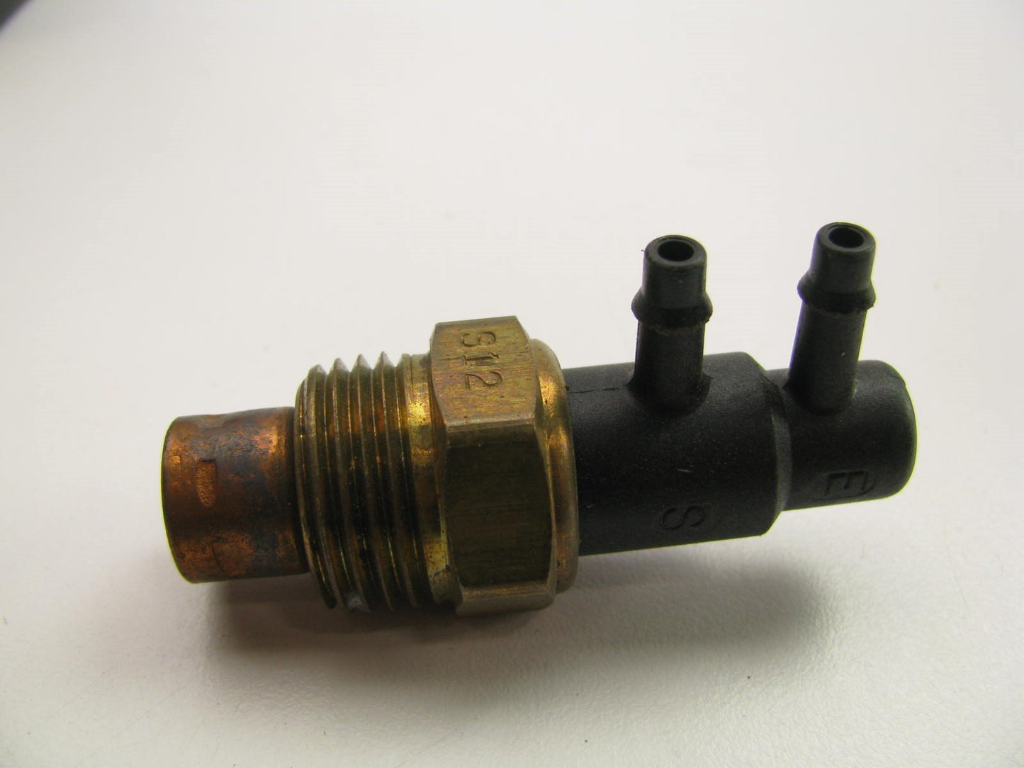 Carter PV32 Ported Vacuum Switch