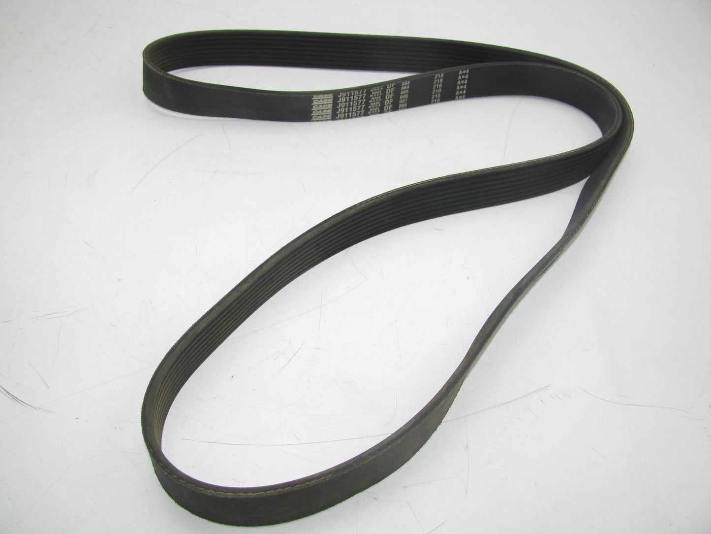 NEW - OEM J911577 Serpentine Belt - 1.12'' X 65.70'' - 8 Ribs
