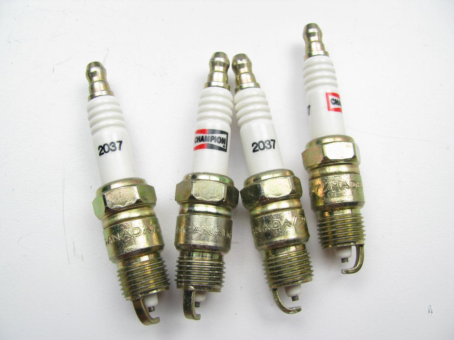 (4) Champion 2037 Spark Plugs