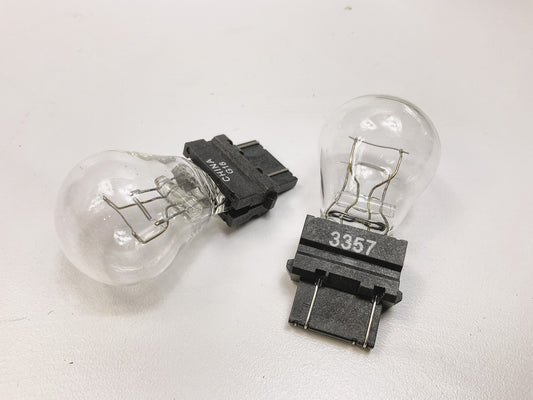 (10) Champion 3357 Miniature Light Bulb - Double Contact Wedge GT-8