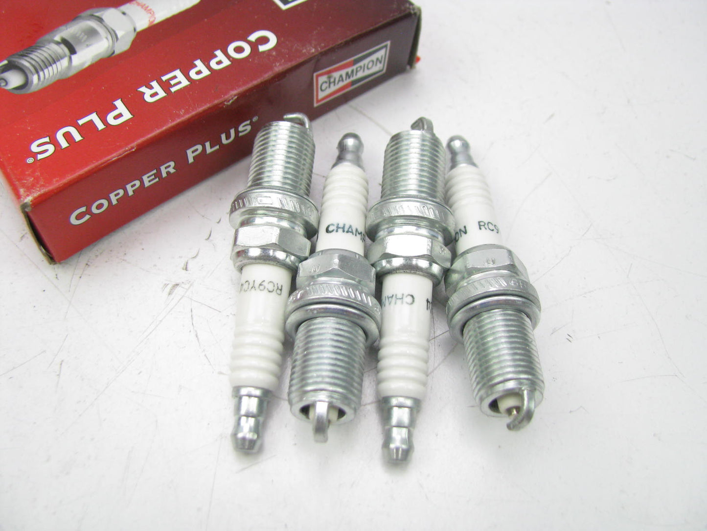 (4) Champion 430 Copper Plus Ignition Spark Plugs - RC9YC4