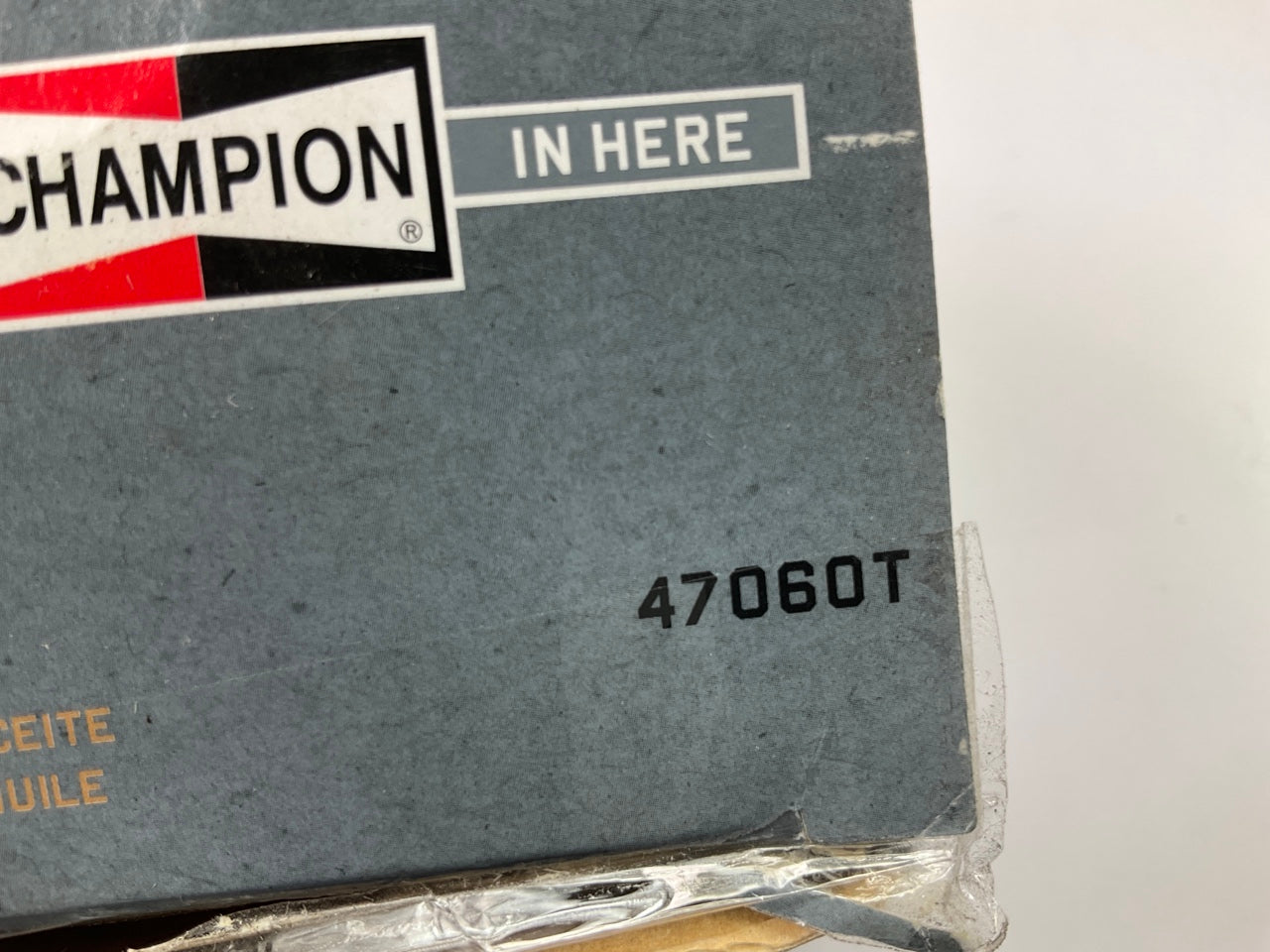 (5) Champion 47060T Engine Oil Filter