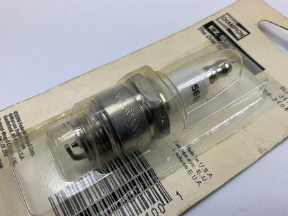 Champion 5861 EZ START Small Engine Spark Plug RJ19LM