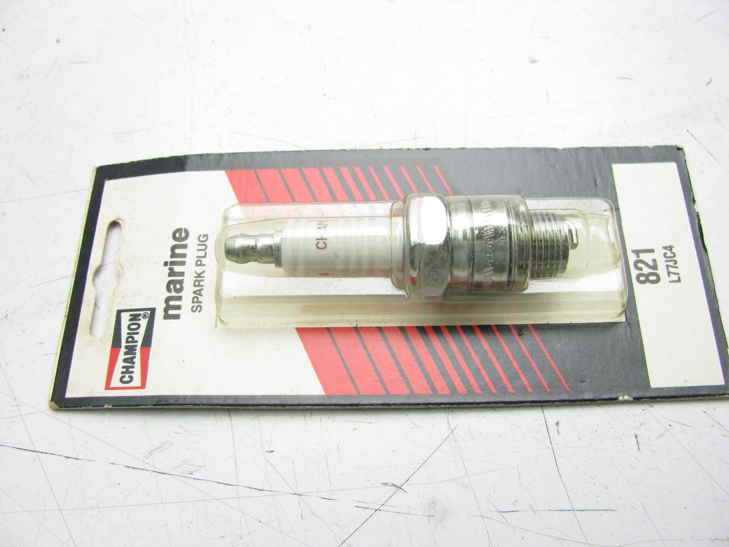 (8) Champion 821 MARINE Ignition Spark Plugs