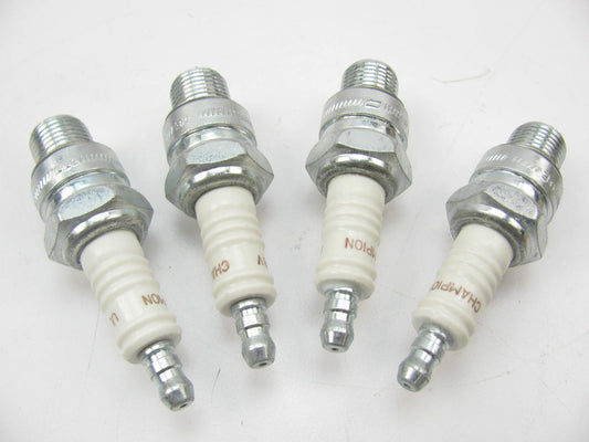 (4) Champion 824 Ignition Spark Plugs - Copper Plus UL18V 2892 SF10