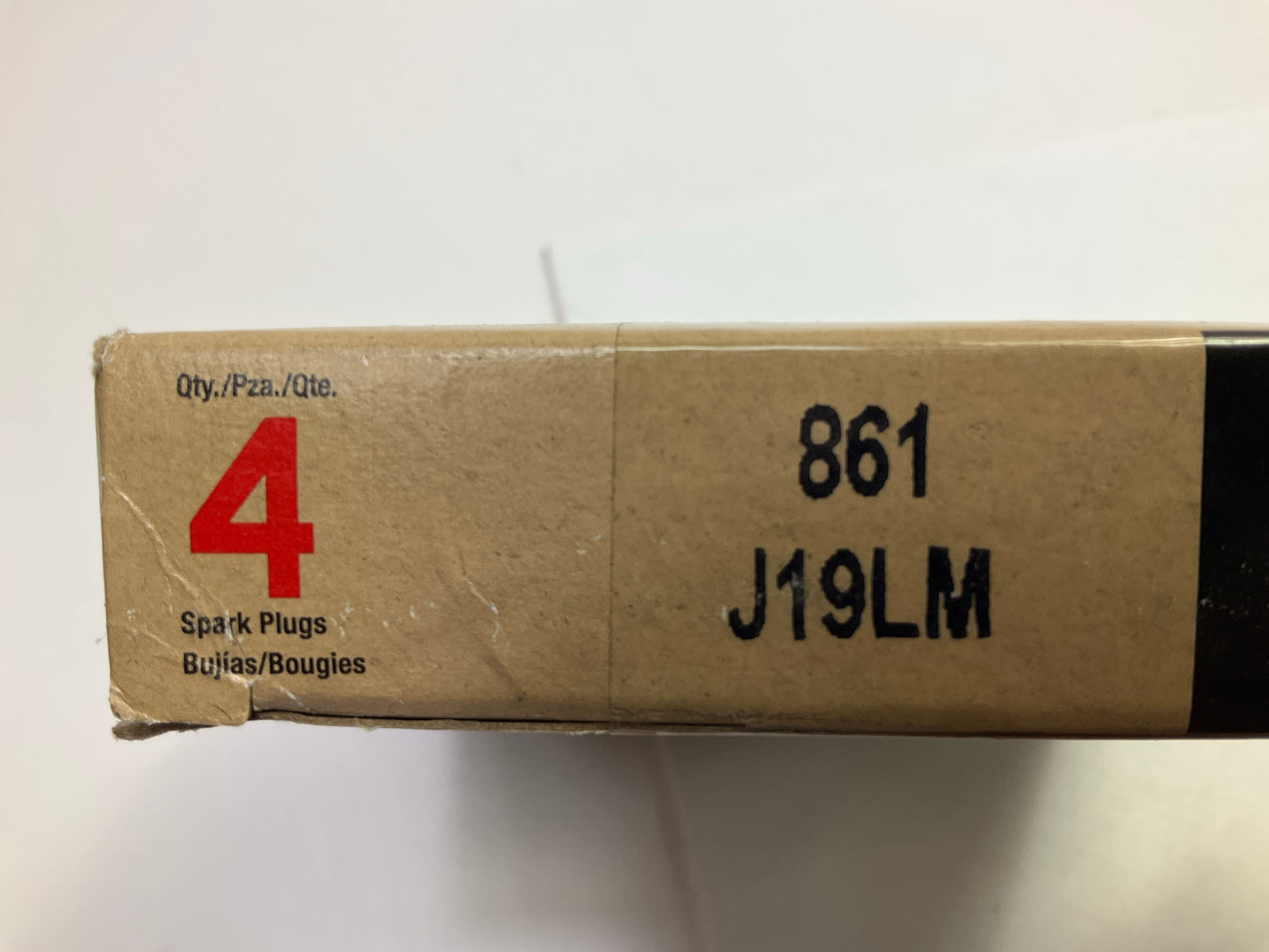 (4) Champion 861 Copper Plus Non-Resistor Spark Plugs - J19LM