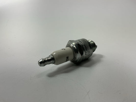 (8) Champion 861 Copper Plus Non-Resistor Spark Plugs - J19LM