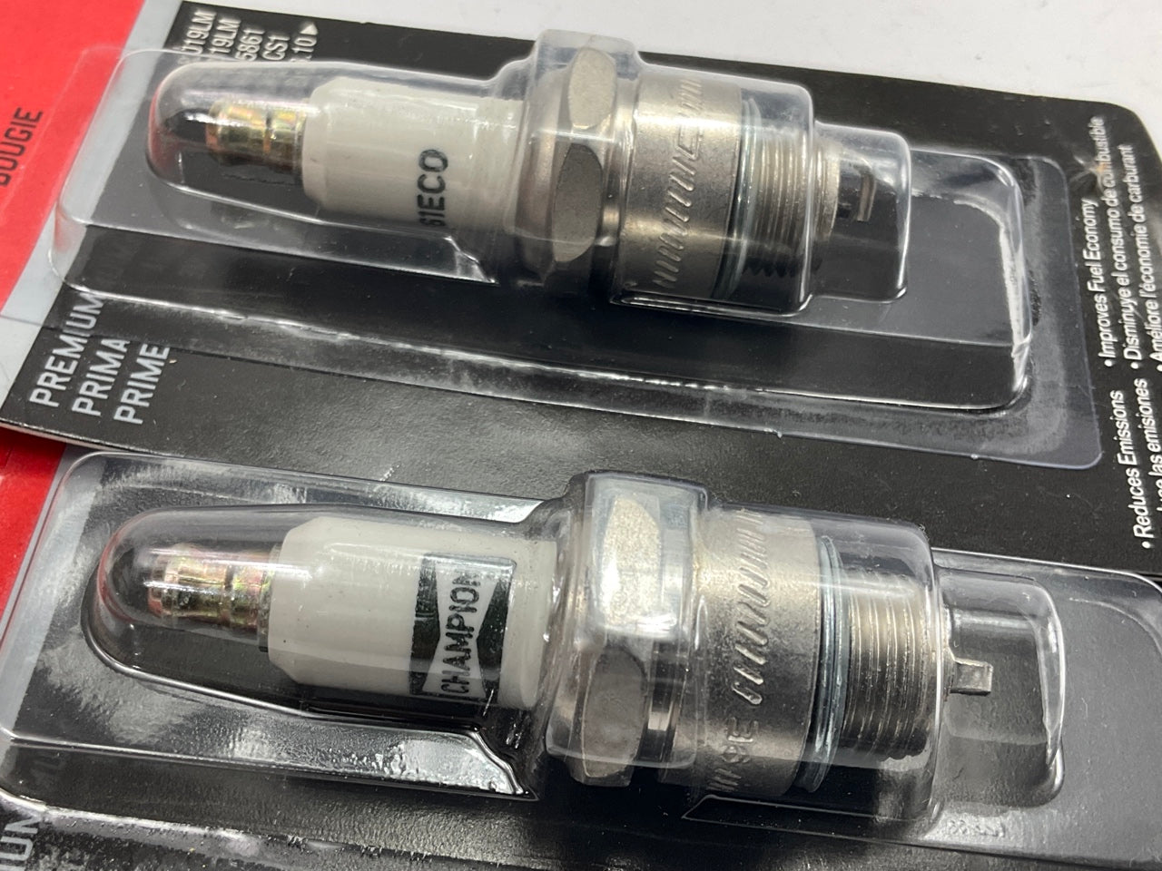 (2) Champion 861ECO Eco-clean Spark Plugs