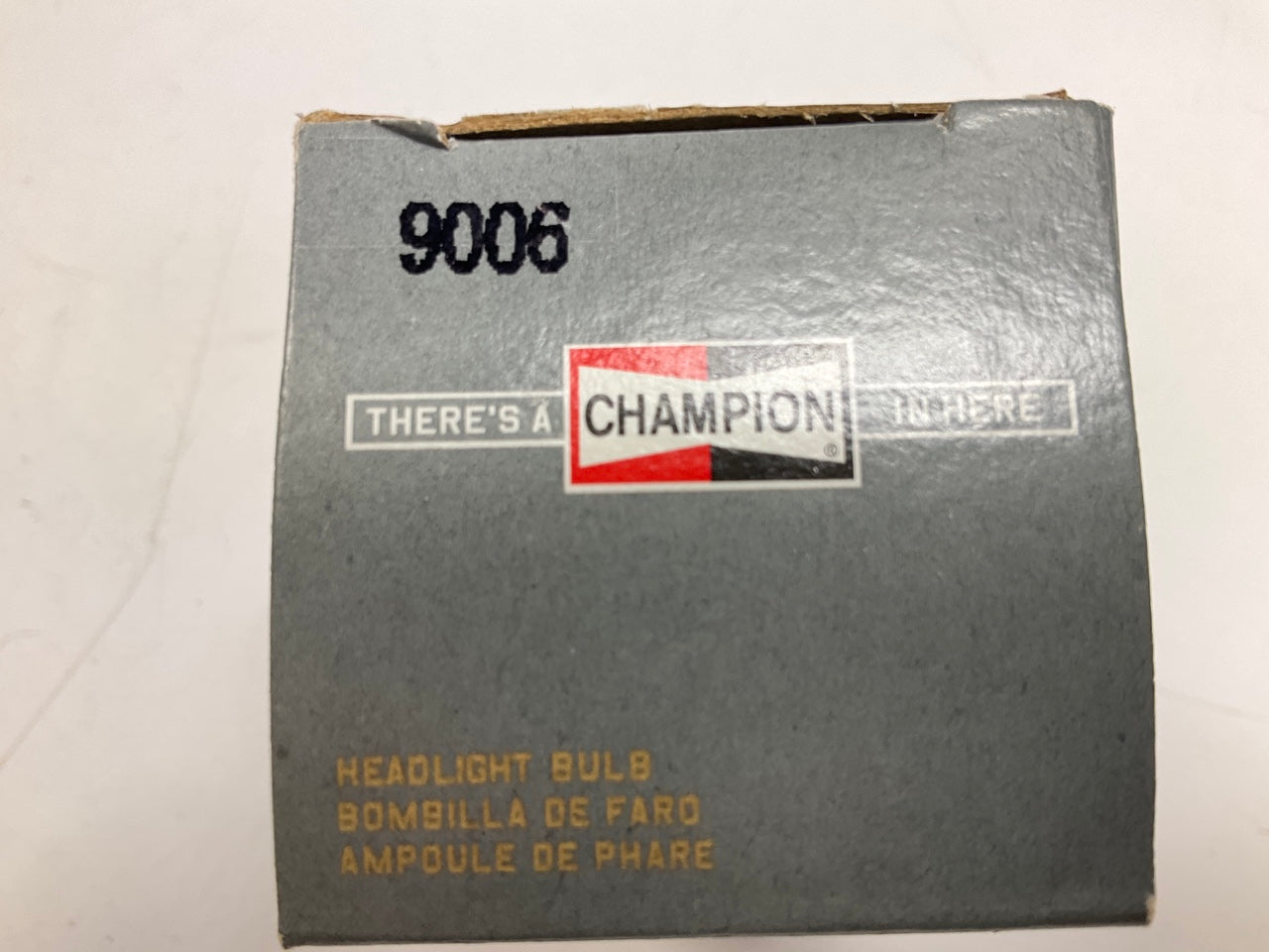 (2) Champion 9006 Headlight Headlamp Lamp Light Bulbs