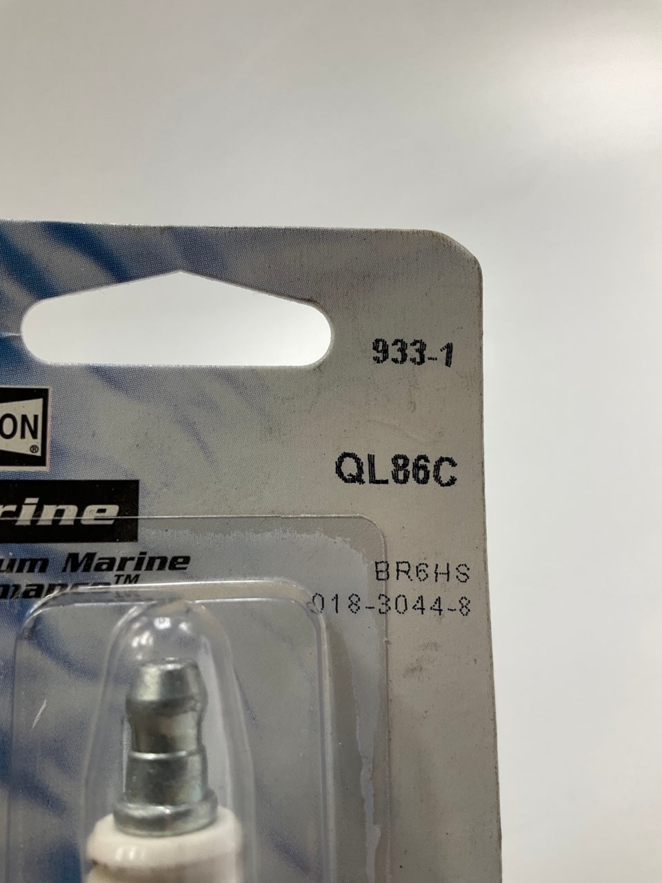 Champion 933-1 Marine Ignition Spark Plug, QL86C BR6HS