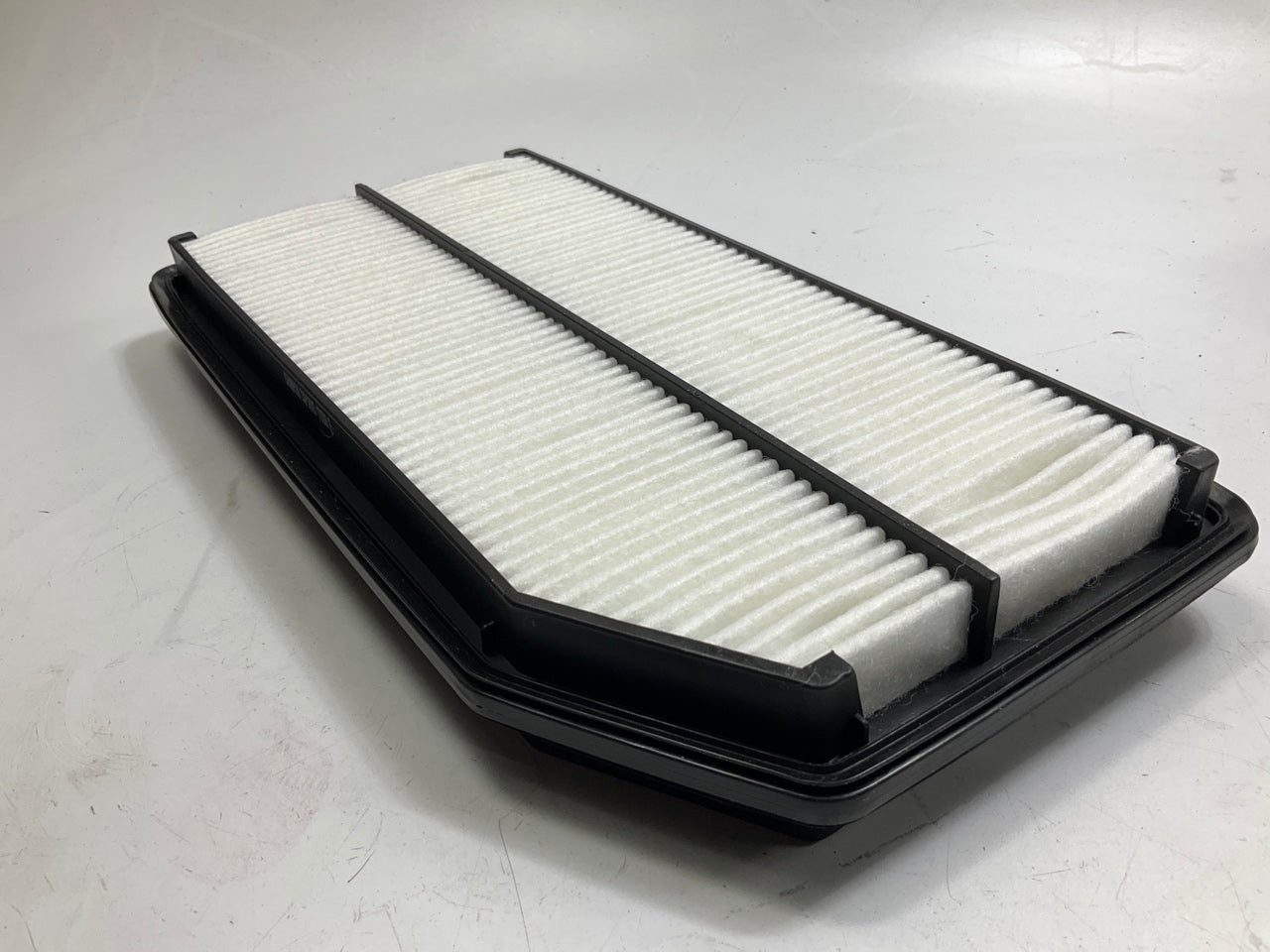 Champion CAP10015 Engine Air Filter For 2006-2014 Honda Ridgeline 3.5L-V6