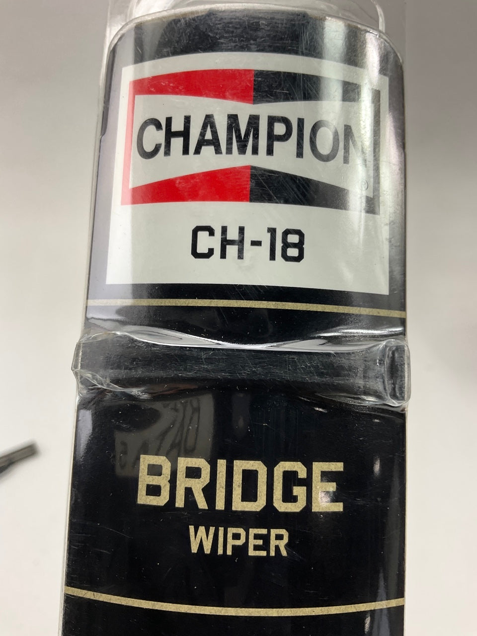 Champion CH-18 Windshield Wiper Blade - 18''