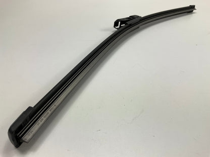 Champion CH-22-BB Curved Beam Windshield Wiper Blade - 22''