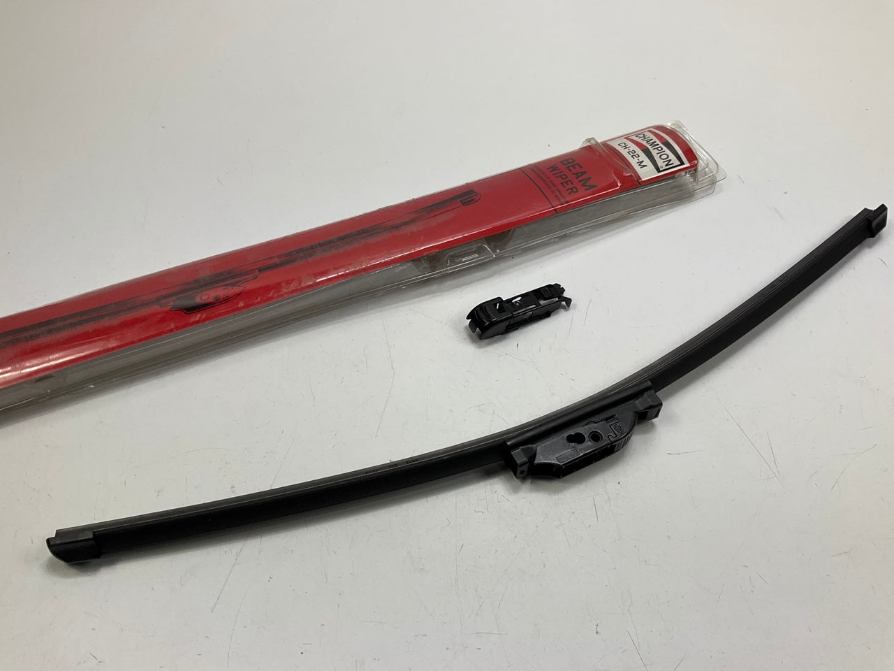 Champion CH-22-M Beam Windshield Wiper Blade, 22''