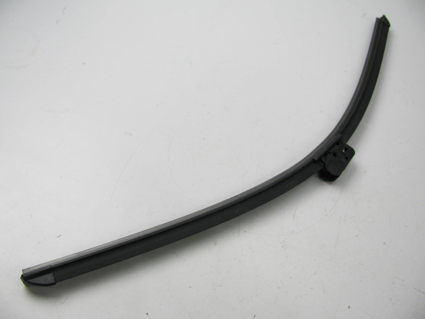 Champion CH-26-M Beam Windshield Wiper Blade - 26''