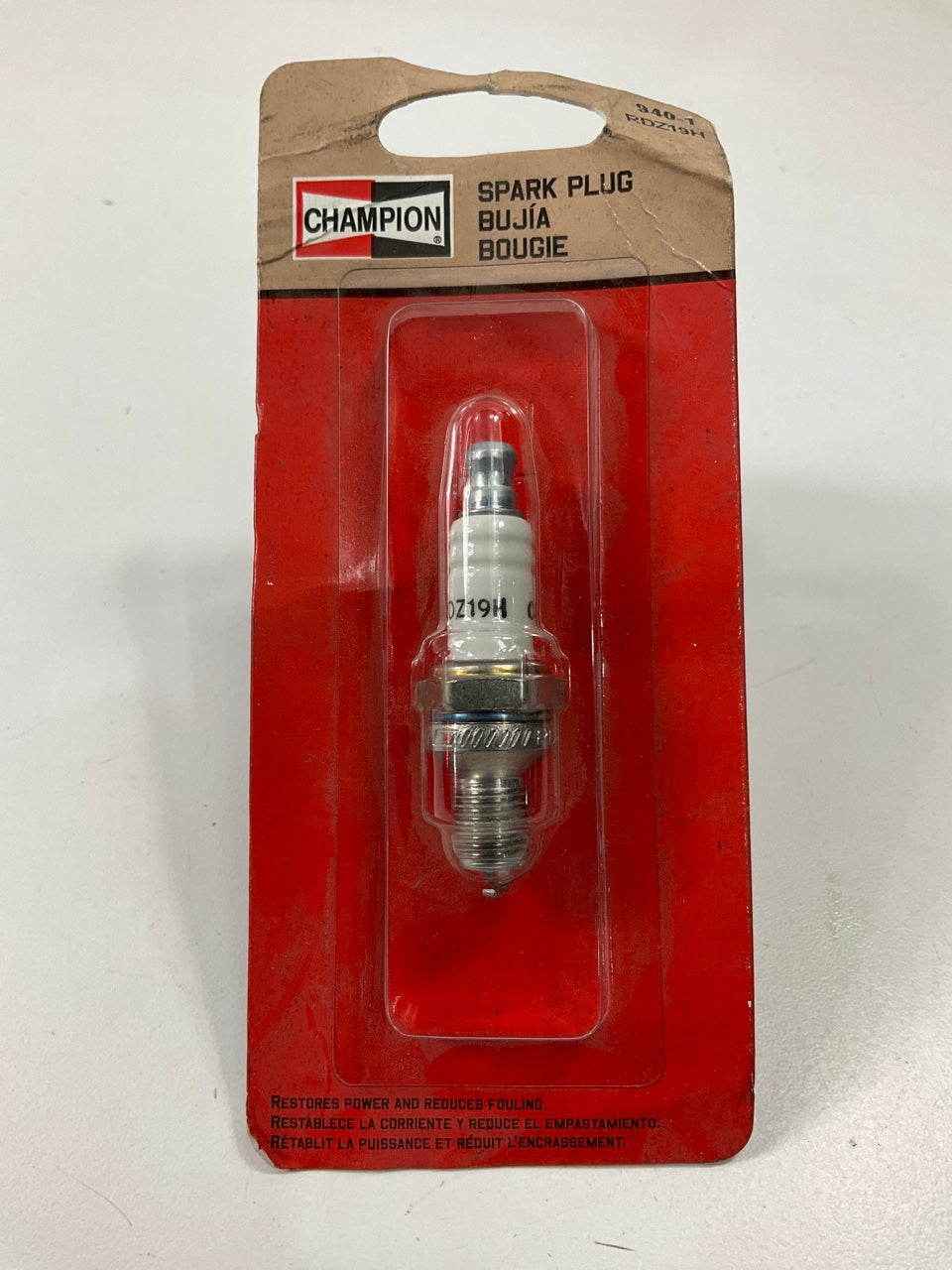 Champion RDZ19H / 940-1 Small Engine Spark Plug