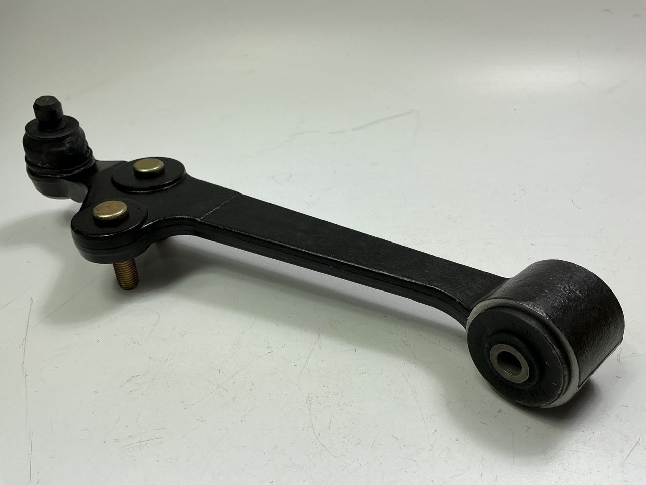 Chassis 1 K90383 Front Right Lower Control Arm And Ball Joint For 03-04 Kia Rio