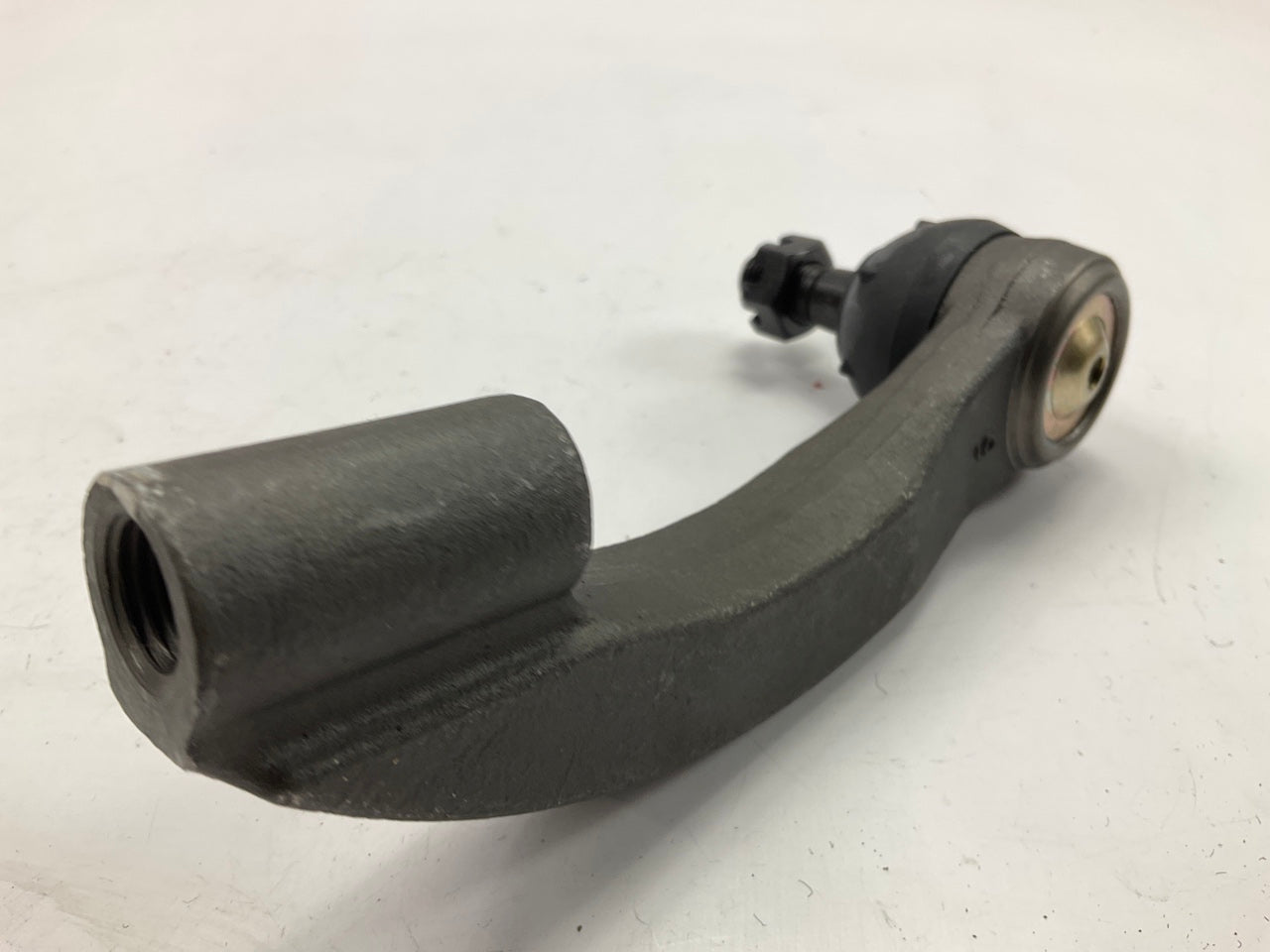 Chassis 500 XES3358R Front Left Outer Steering Tie Rod End