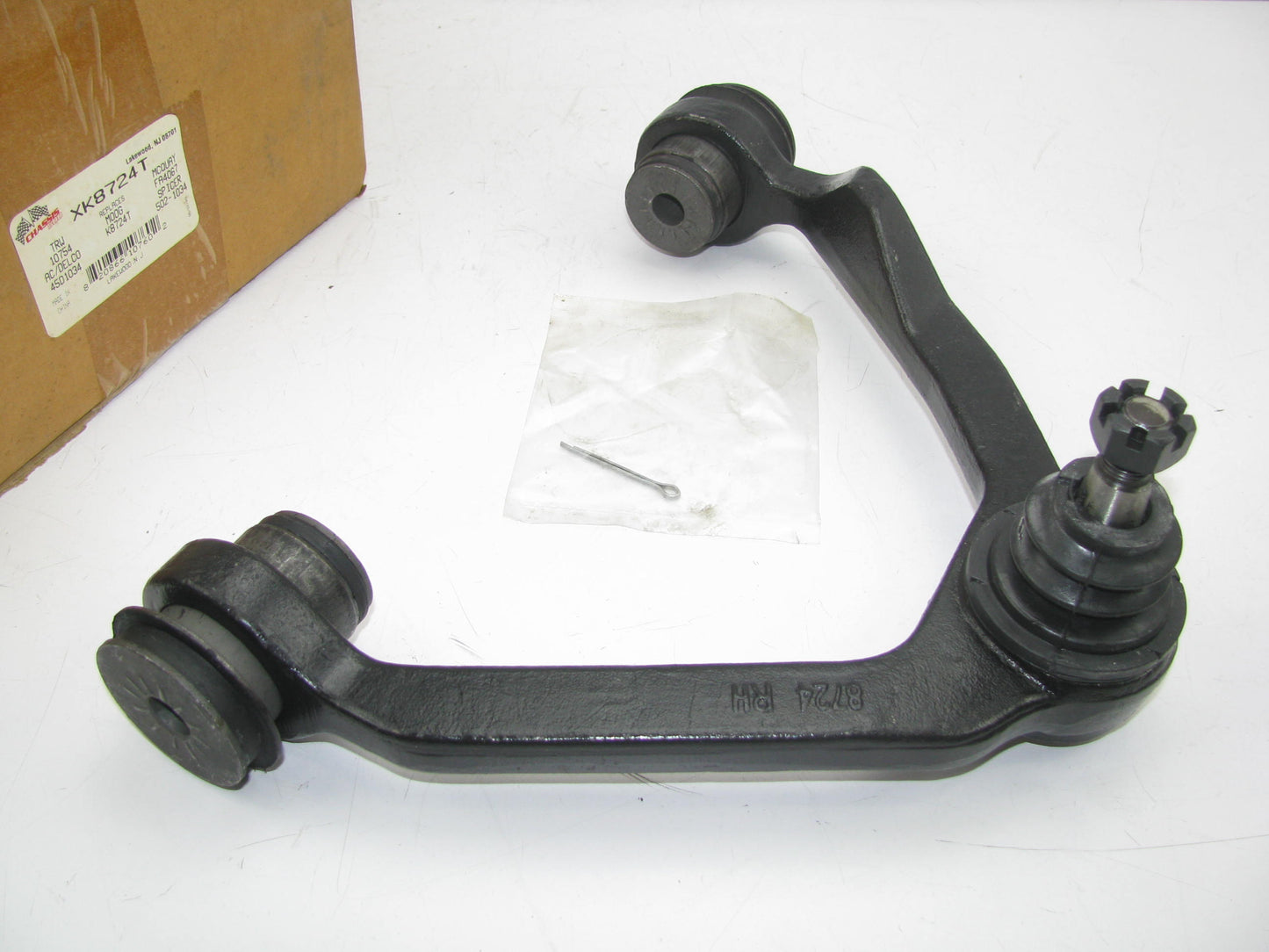 Chassis 500 XK8724T Suspension Control Arm And Ball Joint - Front Right Upper