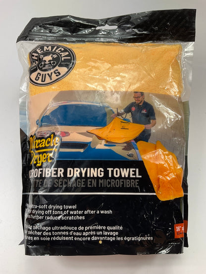 Chemical Guys MIC721 - Miracle Dryer PRO Microfiber Towel, Orange 36'' X 25''