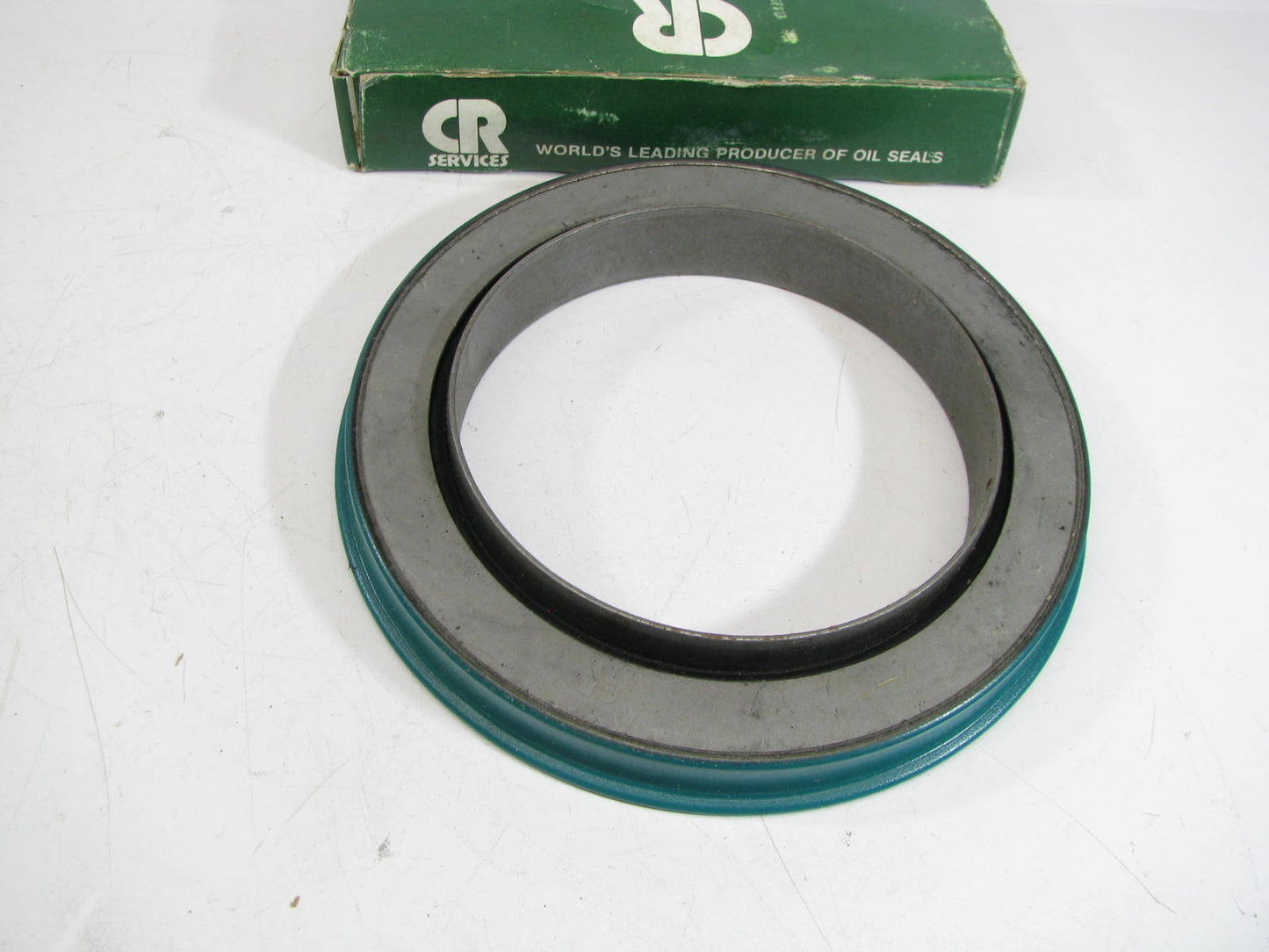 Chicago Rawhide 1219 Wheel Oil Seal - 5.507'' OD X 3.937'' ID X 0.875'' Wide