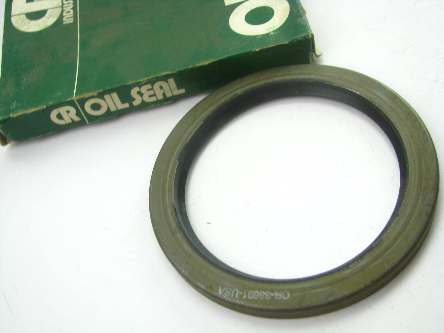 Chicago Rawhide 38691 Wheel Oil Seal - 5.004'' OD X 3.875'' ID X 0.375'' Wide