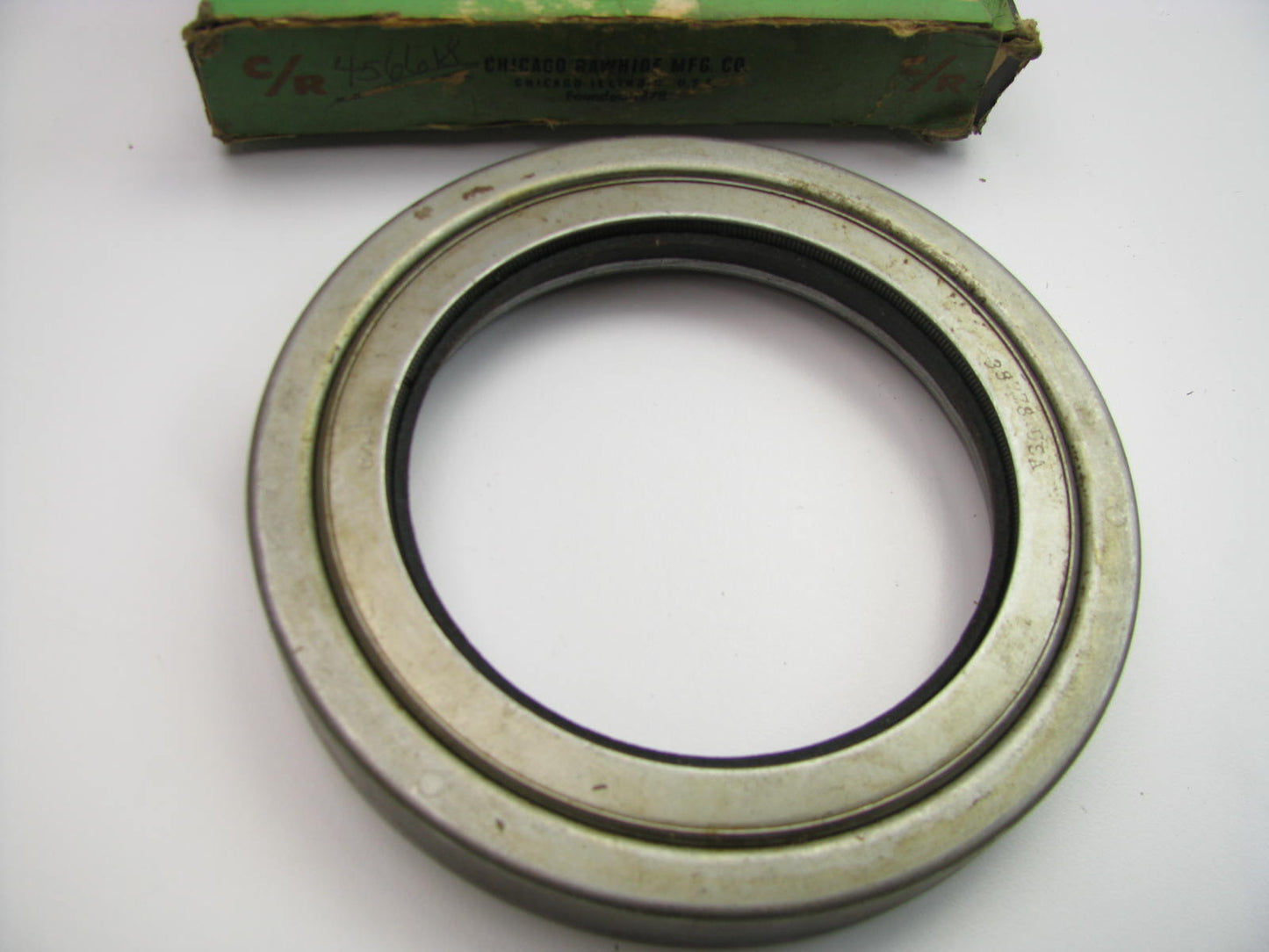 Chicago Rawhide 38778 Wheel Oil Seal - 5.695'' OD X 3.880'' ID X 0.500'' Wide