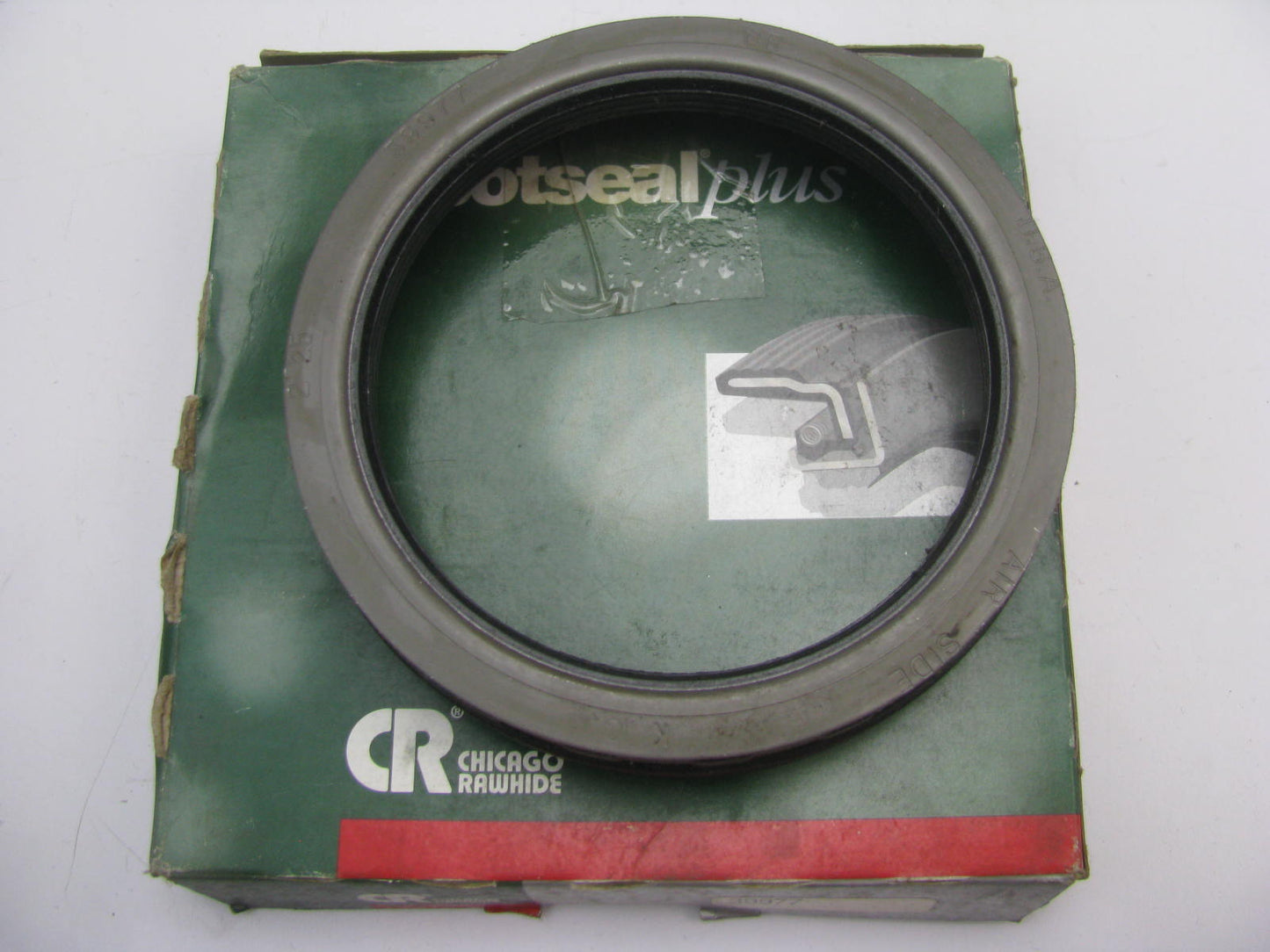 Chicago Rawhide 39977 Wheel Oil Seal - 5.132'' OD X 3.875'' ID X 0.605'' Wide