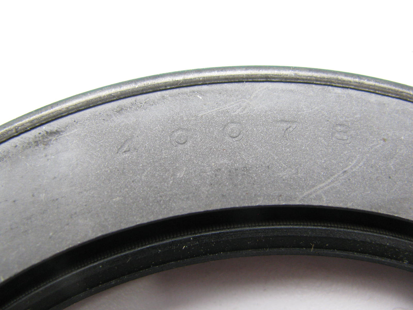 Chicago Rawhide 40078 Wheel Oil Seal - 5.631'' OD X 4.000'' ID X 0.375'' Wide