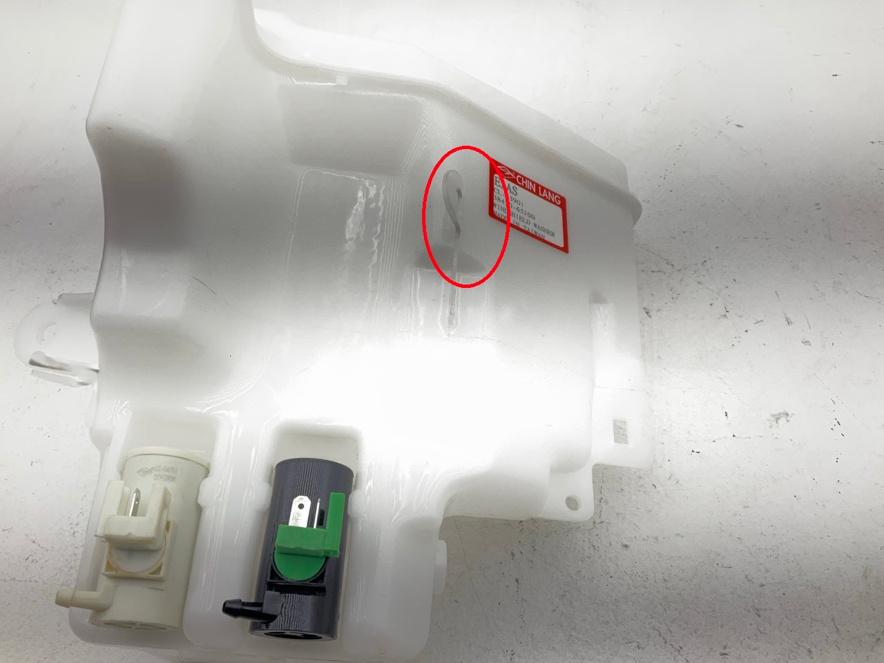 COSMETIC DAMAGE - Chin Lang 38450-65J00 Windshield Washer Bottle Reservoir Tank