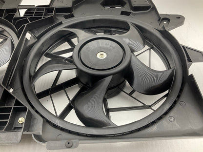 Chin Lang CL-4246B Radiator Dual Fan Assembly - 2001-2004 Ford Escape 3.0L