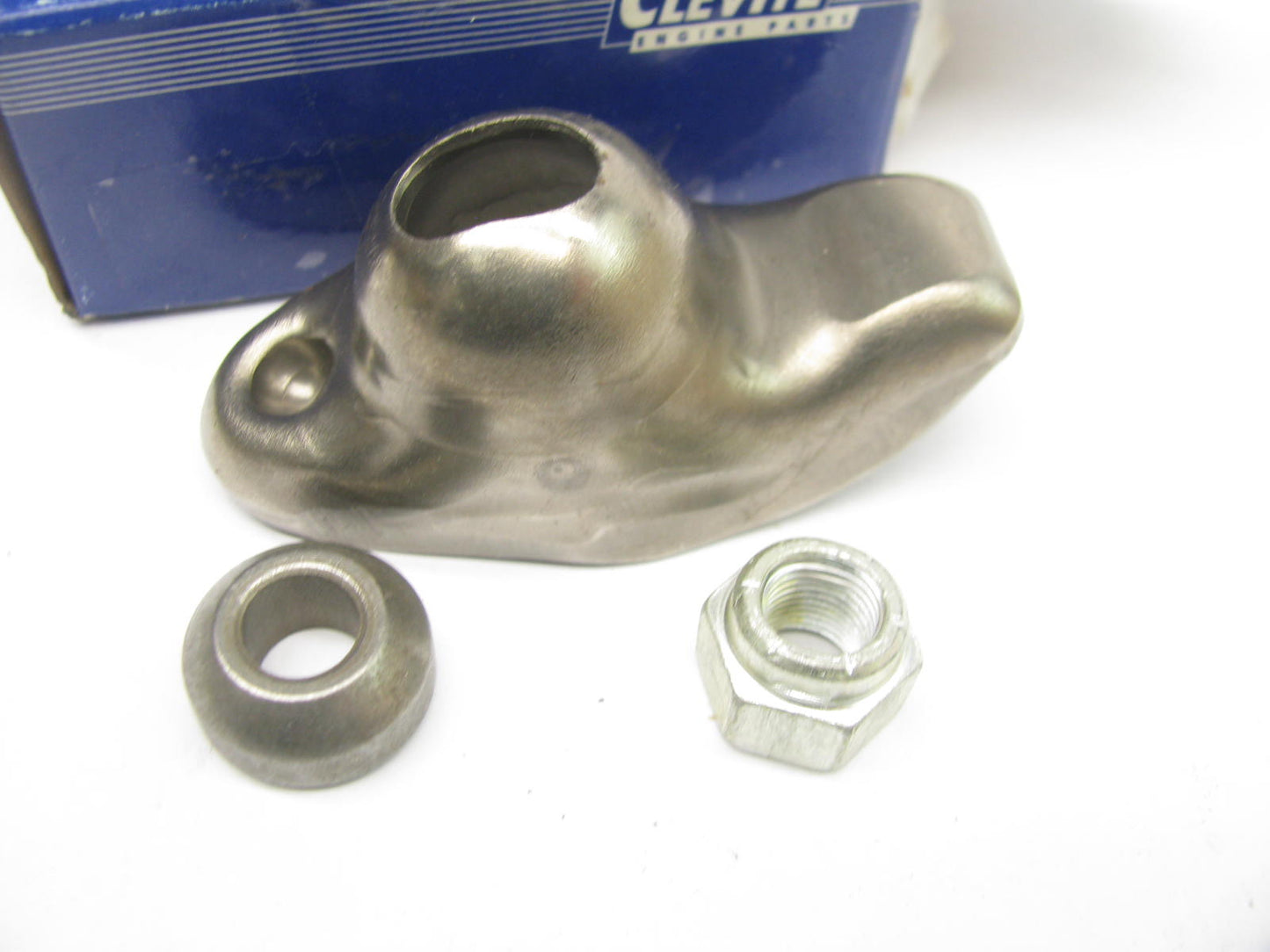 New Clevite 77 23-826 Rocker Arm For 67-68 GM GMC Truck V8