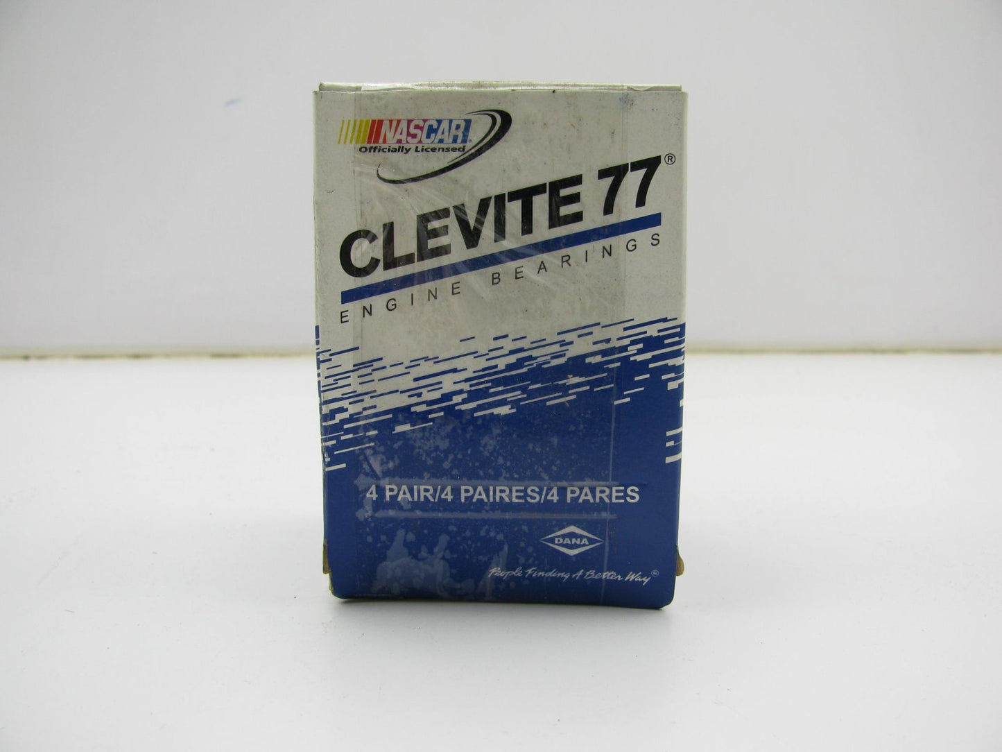 (4) Clevite CB684P Connecting Rod Bearings - Standard