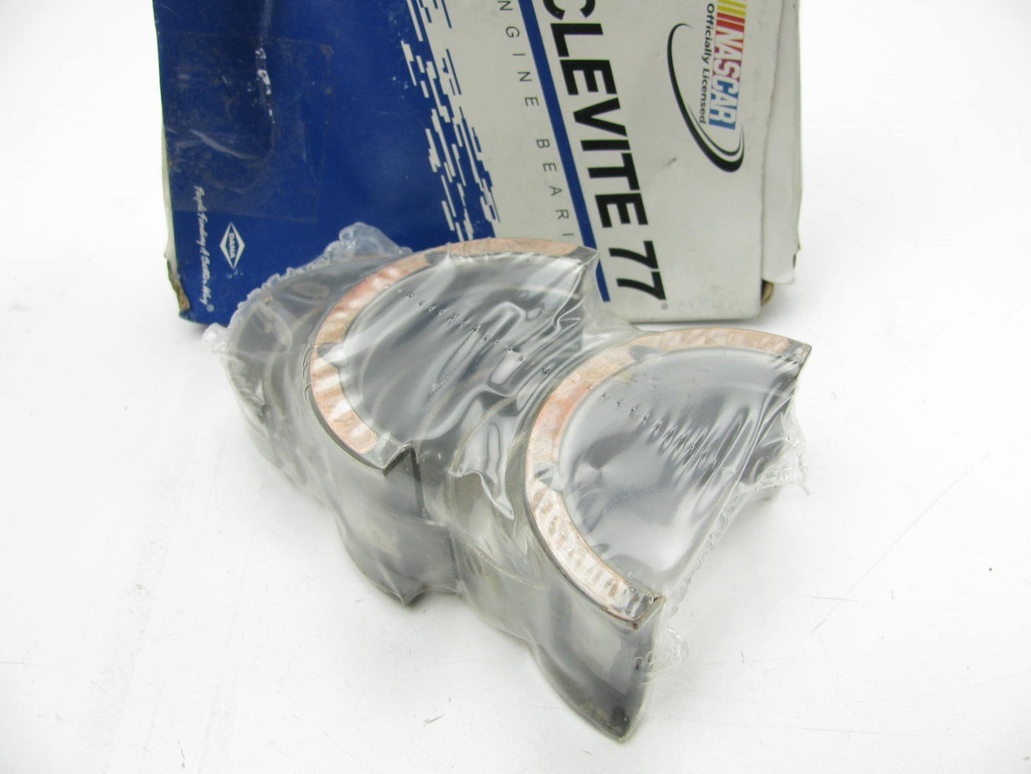 Clevite MS909P STANDARD Main Bearings - SBC Small Block Chevy 305 307 325 350 V8