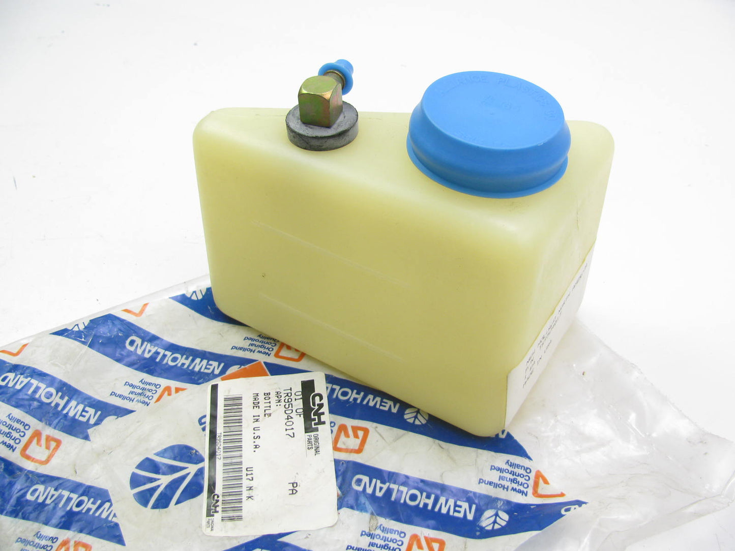 NEW - OEM TR95D4017 Radiator Coolant Reservoir For GT20 GT22 GT18 Tractor