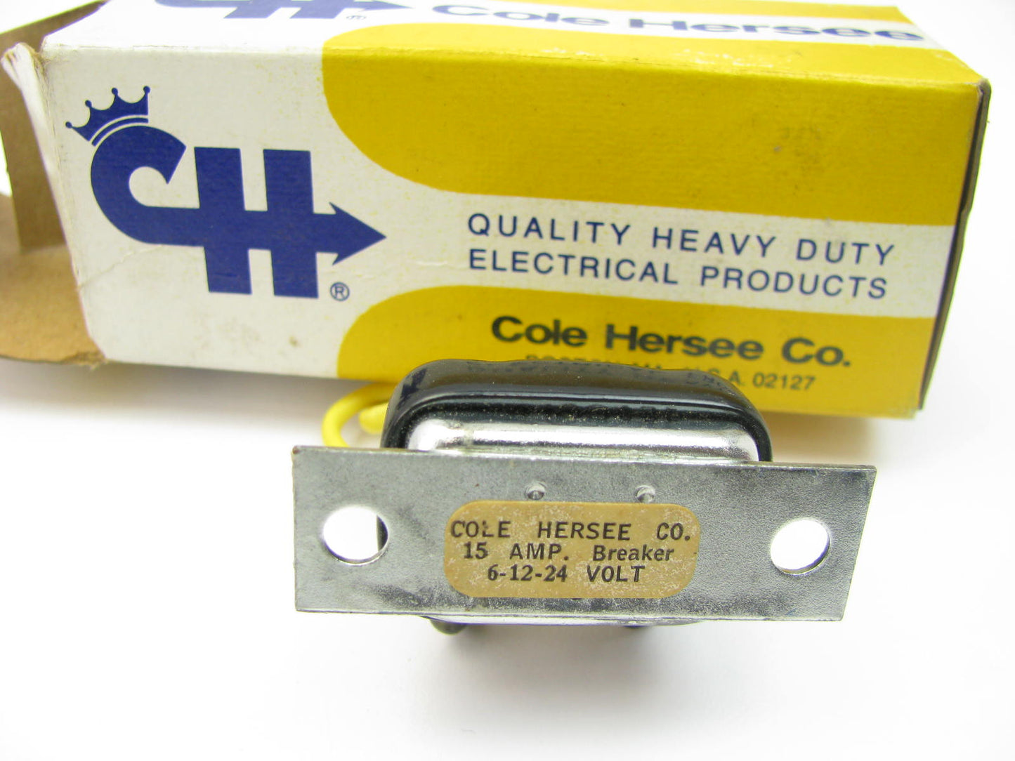 Cole Hersee 30062-15 Circuit Breaker - 15 Amp 16 Gauge Wire Yellow