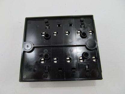 Cole Hersee 46377-10-BX 10 Position Fuse Box Fuse Block, 25 Amp Per Circuit