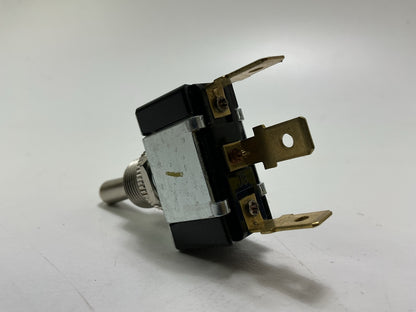 Cole Hersee 55033-01-BX 3-Blade Toggle Switch 20 Amps