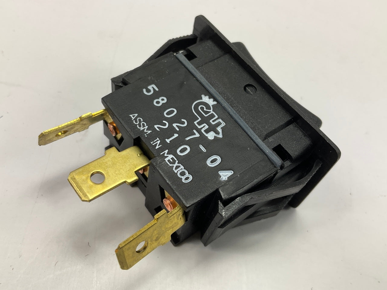 Cole Hersee 58027-04  3-Terminal Rocker Switch 25A  12V DC, Mom On-Off - Mom-On