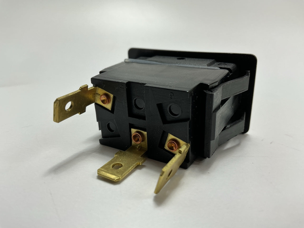 Cole Hersee 58327-01-BP Off-On Rocker Switch With Pilot Single Pole 25A 12V