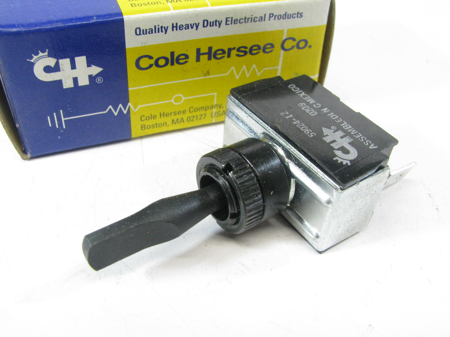 Cole Hersee 59024-12 Universal SPST ON-OFF Toggle Switch