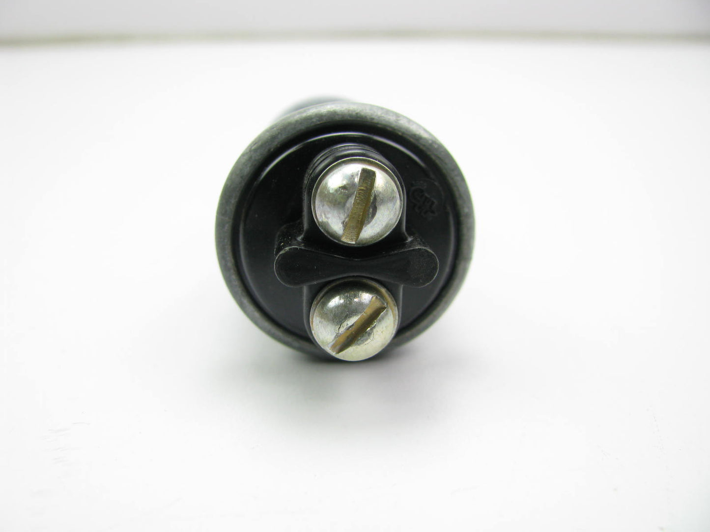 Cole Hersee 9231 Pushbutton Switch, SPST N.O., Off-On 24VDC, 35A/12Vdc/20A/24Vdc