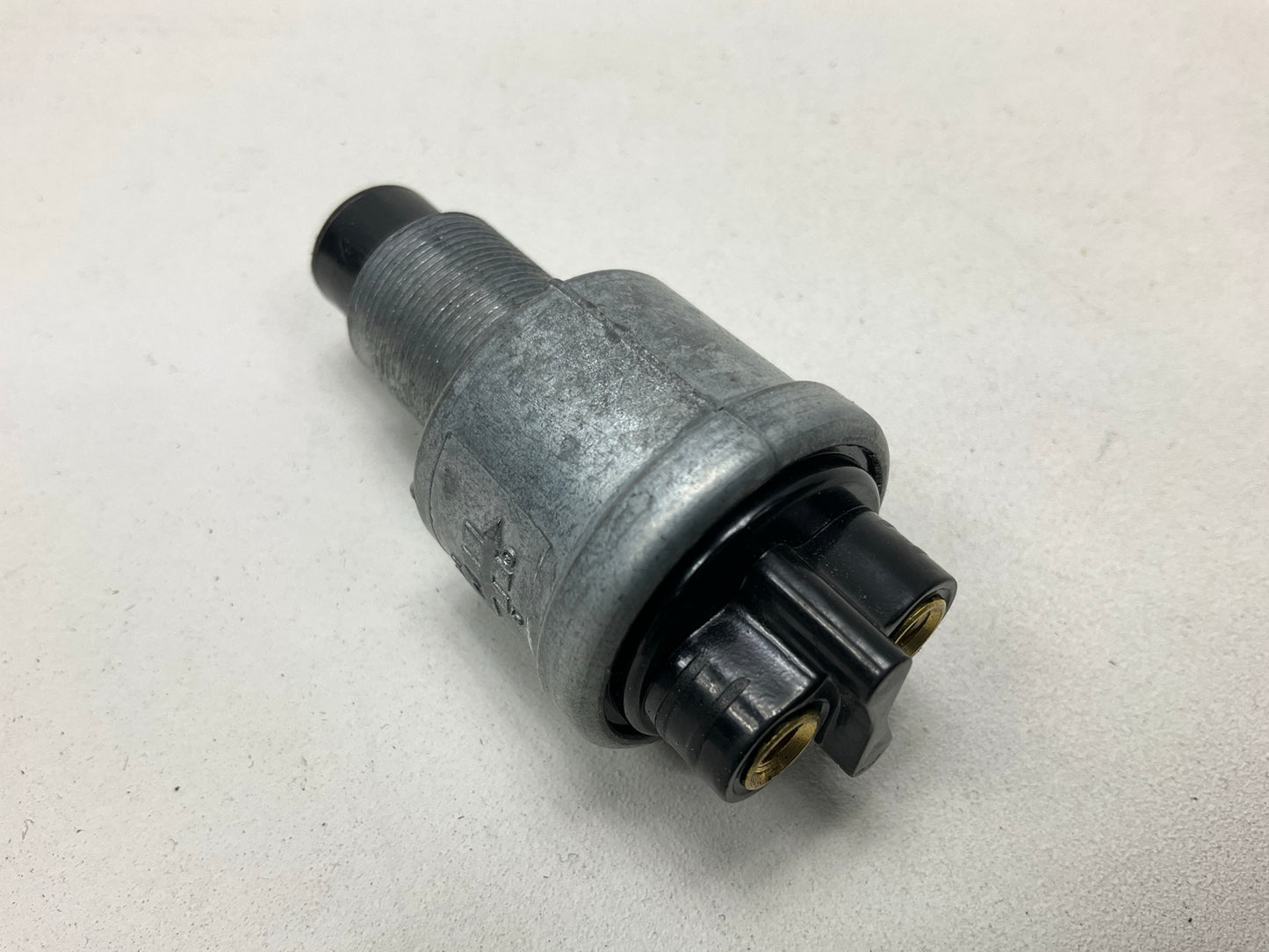 Cole Hersee 9245 Heavy Duty Momentary Push-Button Switch, 5/8'' Hole