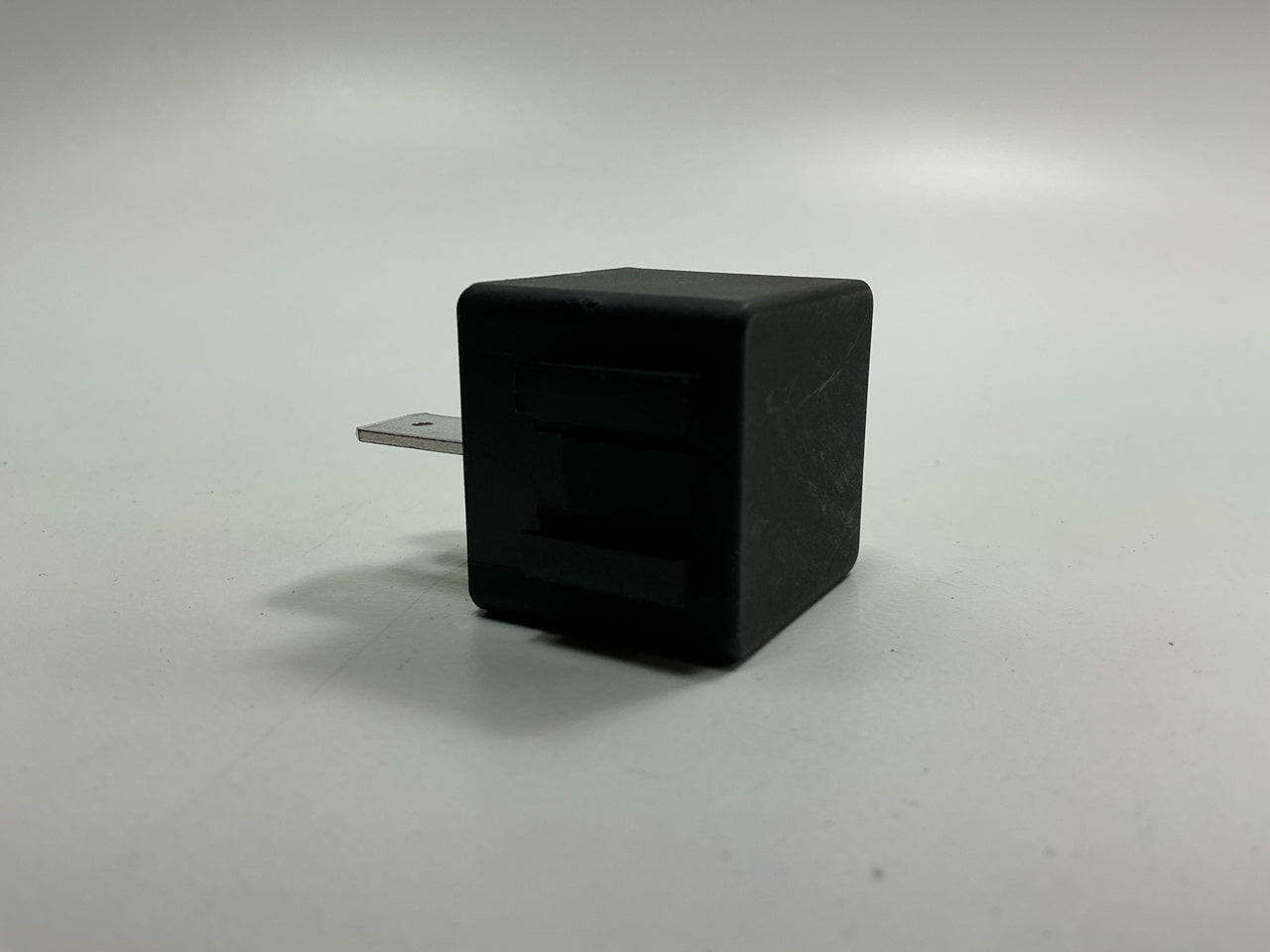 Cole Hersee RA-700112-NN-BX 70A High Power Diode Relay With Bracket, 70 AMP