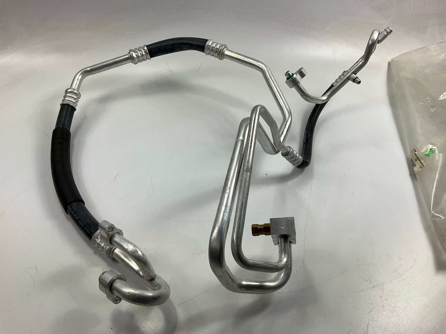 Compressor Works 781362 A/C Manifold Refrigerant Discharge Line Hose